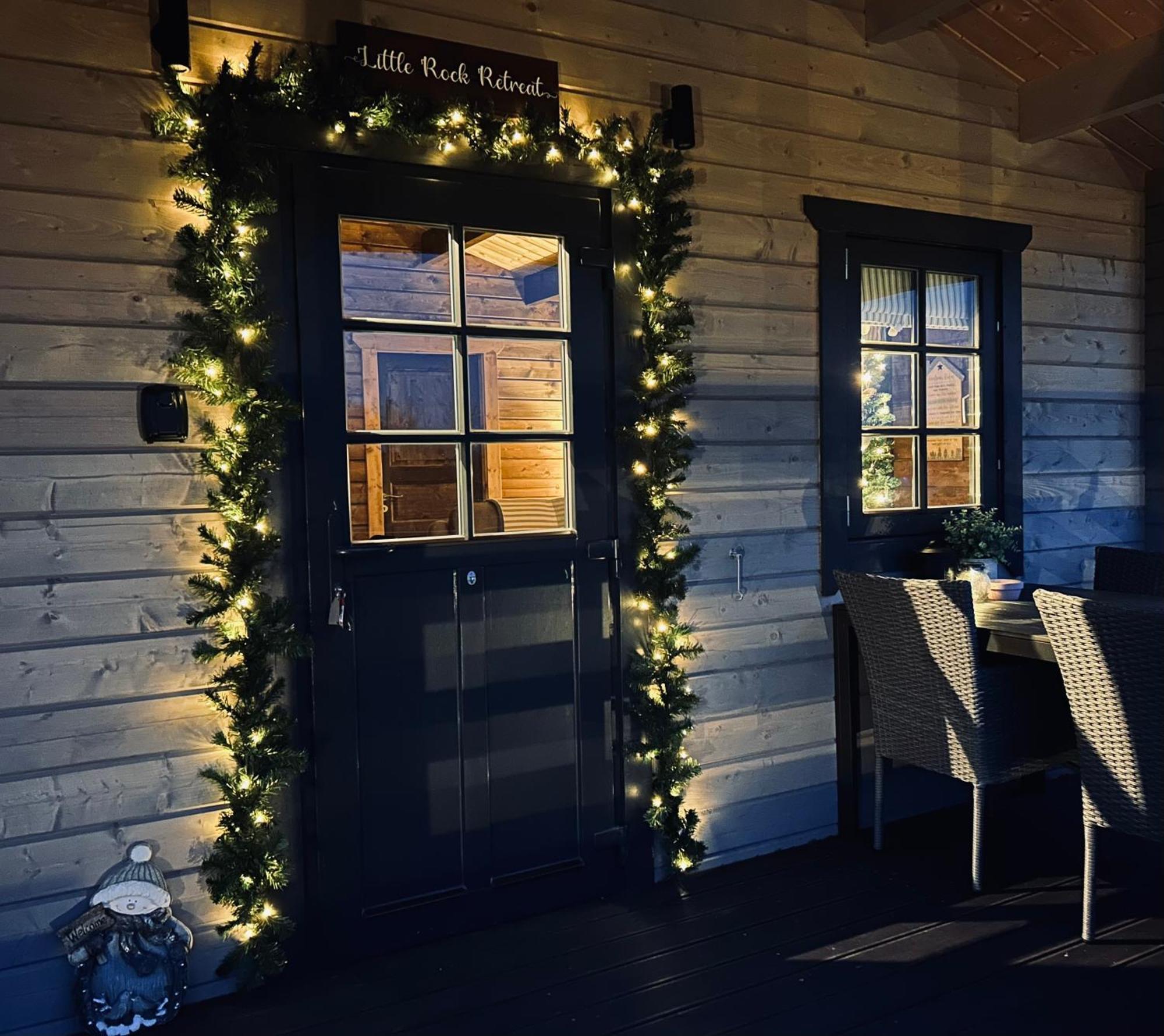 Little Rock Retreat Log Cabin With Hot Tub Castletown Gheoghegan Екстериор снимка